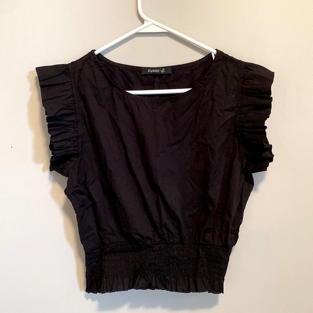 Melitea black top